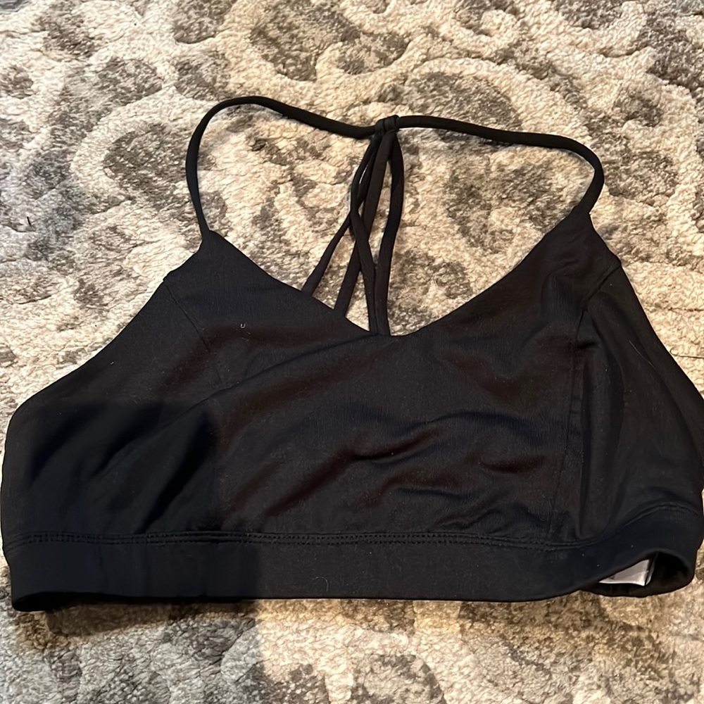 Old Navy strappy sports bra
